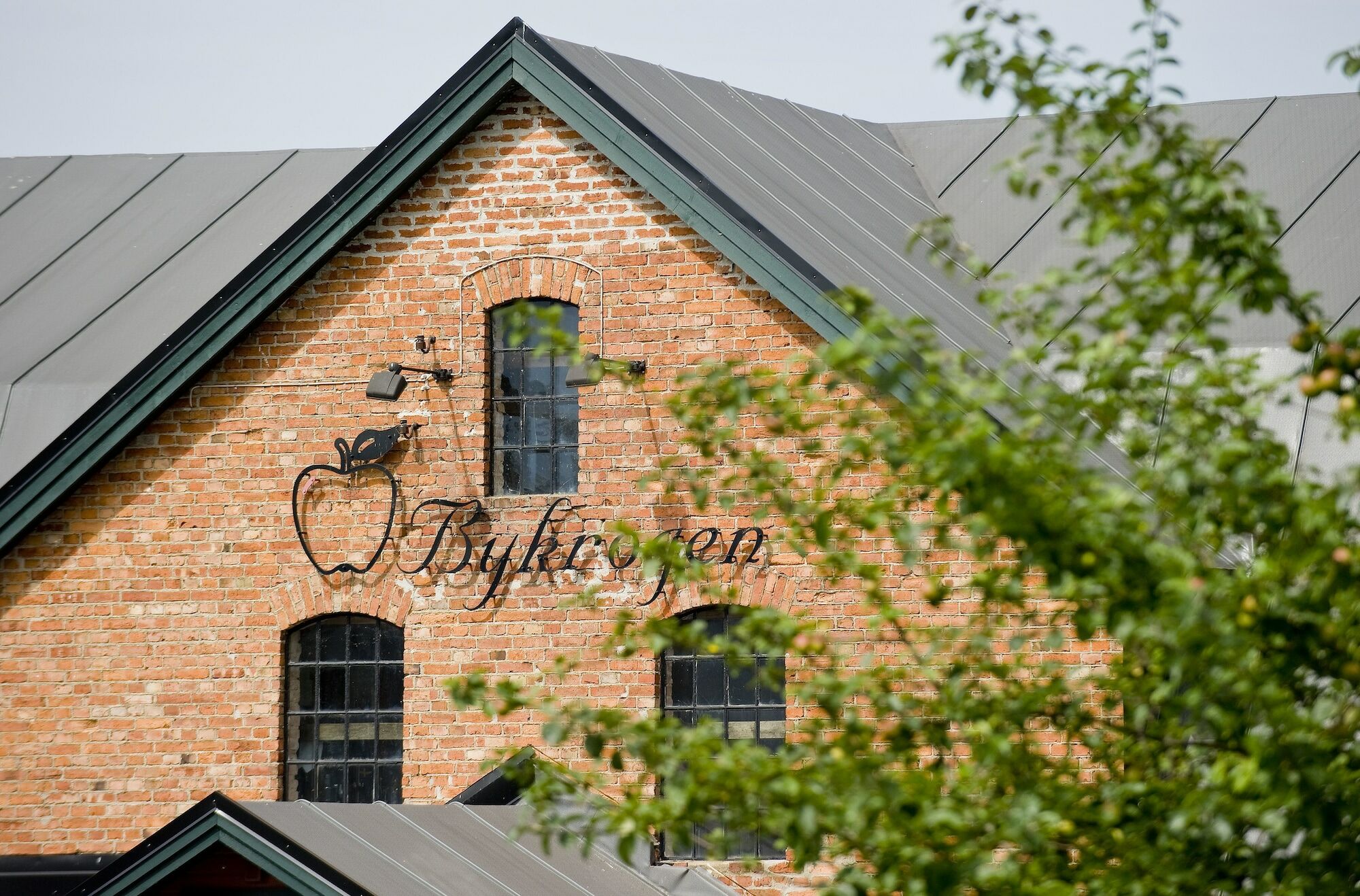 Bykrogen Österslöv Buitenkant foto